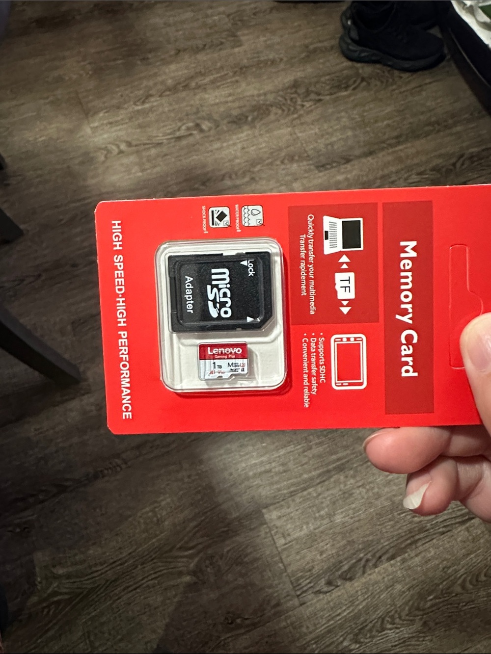 Lenovo Red microSD Card with Black SD Adapter